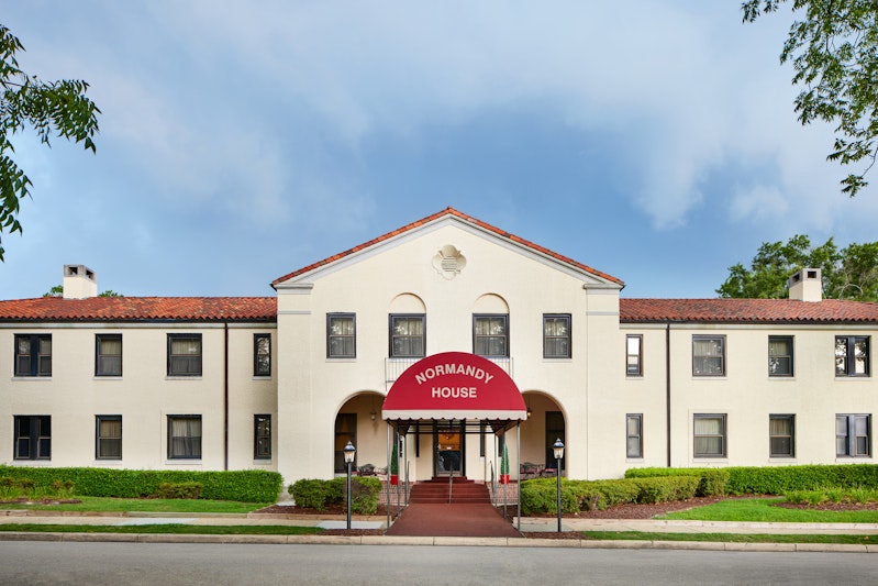 Military Independent Brand Normandy House & Carolina Inn
