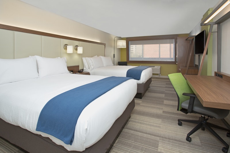 Holiday Inn Express and Suites Perryton