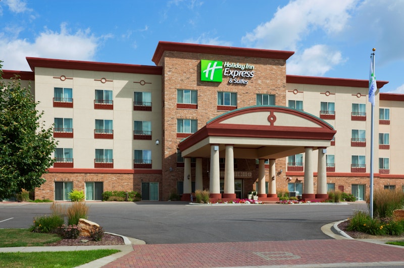 HOLIDAY INN EXP STES WAUSAU