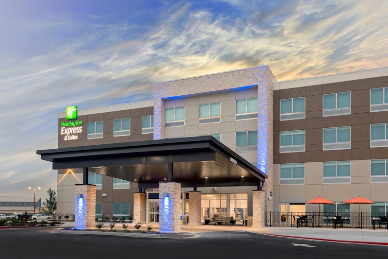Holiday Inn Express and Suites Prosser – Yakima Valley Wine
