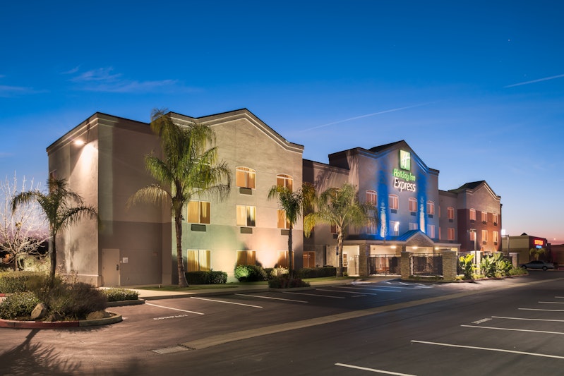 Holiday Inn Express Rocklin – Galleria Area
