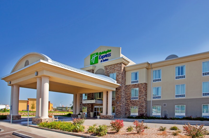 HOLIDAY INN EXP STES ANDOVER