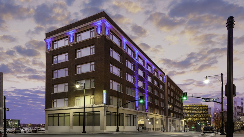 Holiday Inn Express Kansas City Downtown