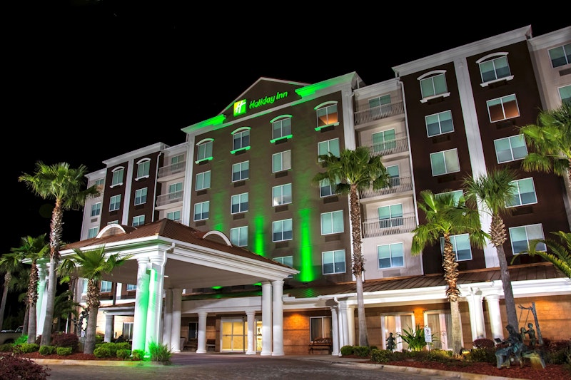 HOLIDAY INN STES LAKE CITY