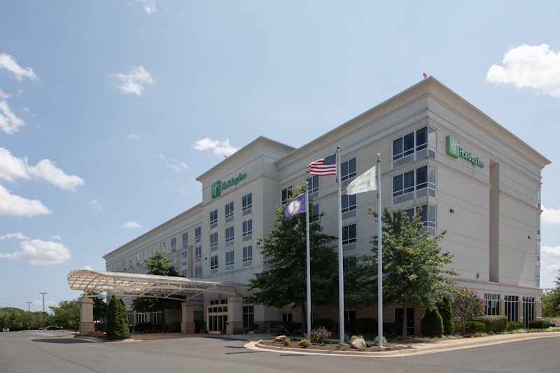 HOLIDAY INN WINCHESTER SE