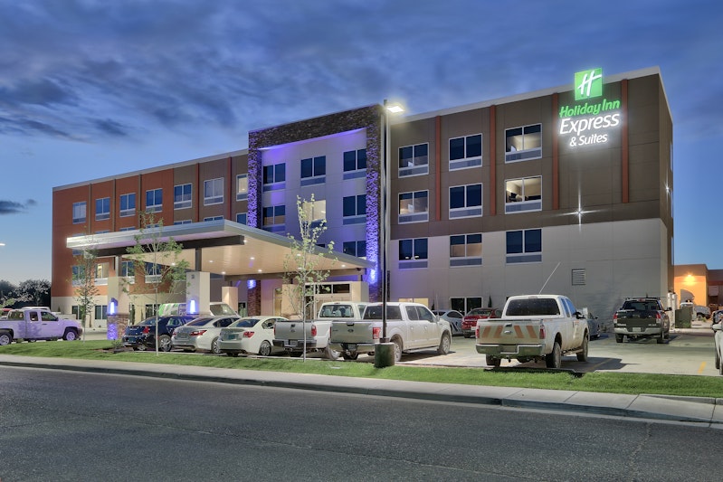 Holiday Inn Express and Suites Roswell