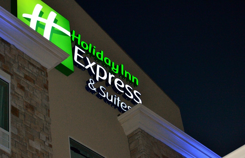 Holiday Inn Express and Suites St. Joseph