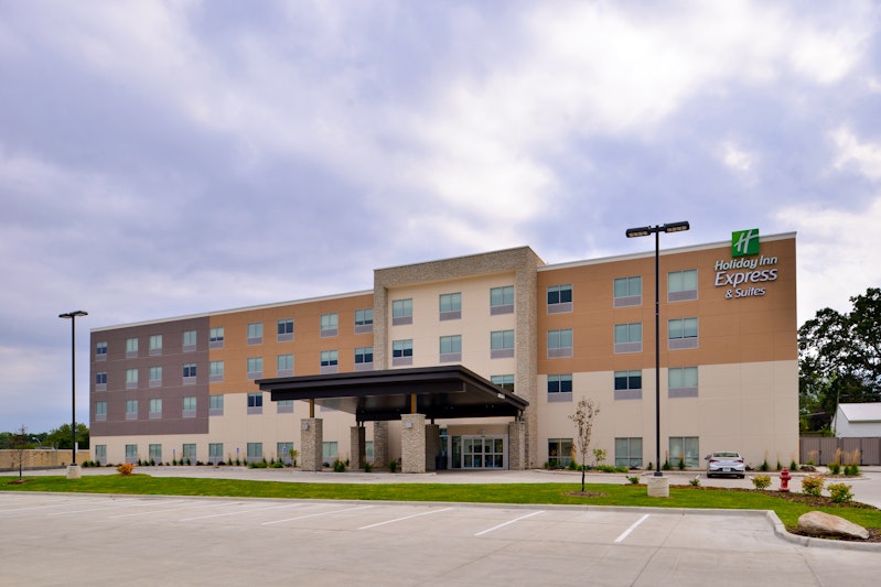 Holiday Inn Express and Suites Ottumwa
