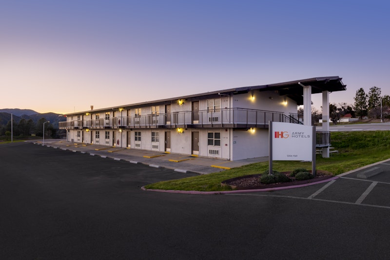 Military Independent Brand Gibb Hall