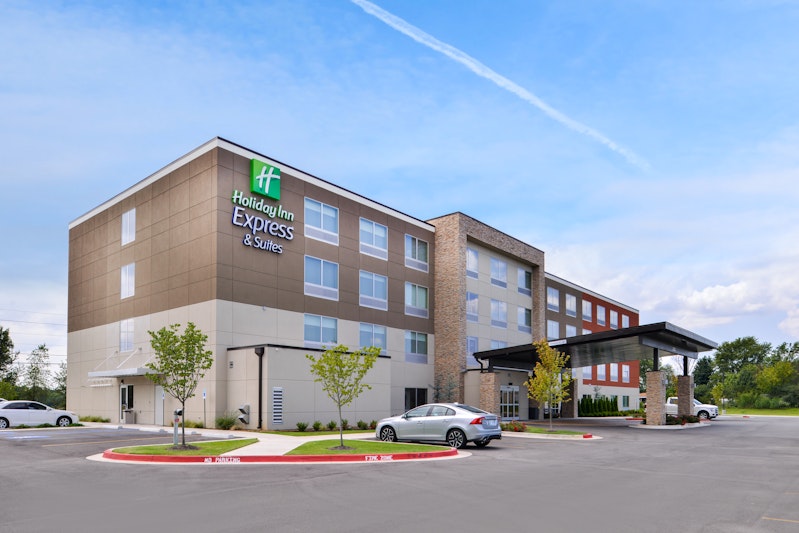 Holiday Inn Express and Suites Siloam Springs