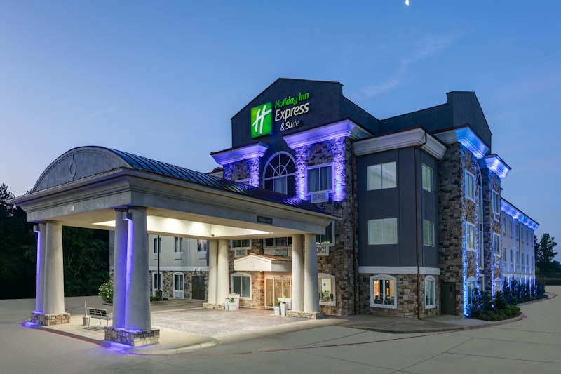 HOLIDAY INN EXP STES MARSHALL