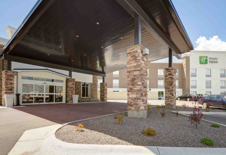 Holiday Inn Express Hotel & Suites North Platte