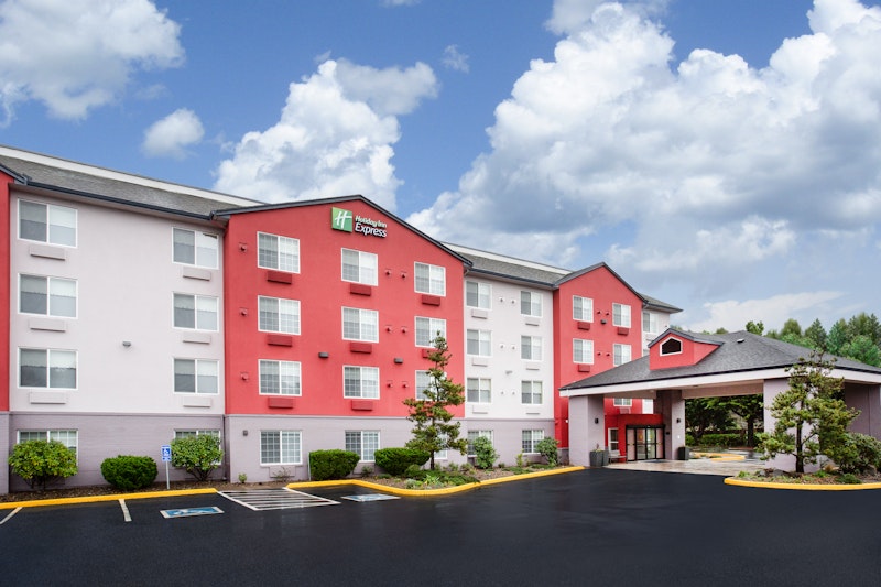 Holiday Inn Express and Suites Lincoln City