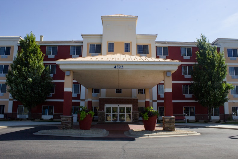 Holiday Inn Express Hotel & Suites ST. CLOUD