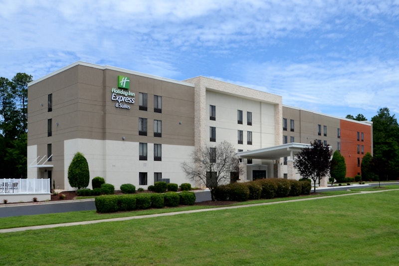 Holiday Inn Express & Suites Research Triangle Park