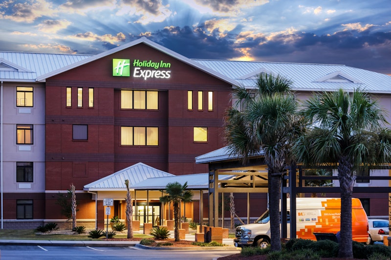 Holiday Inn Express – Military Fort Jackson Inn