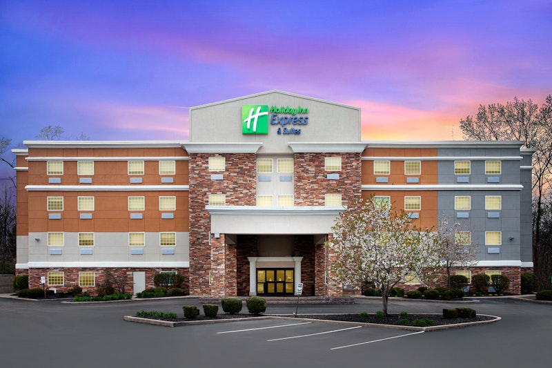 HOLIDAY INN EXPRESS CARMEL