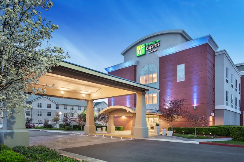 Holiday Inn Express Hotel & Suites Sacramento Airport