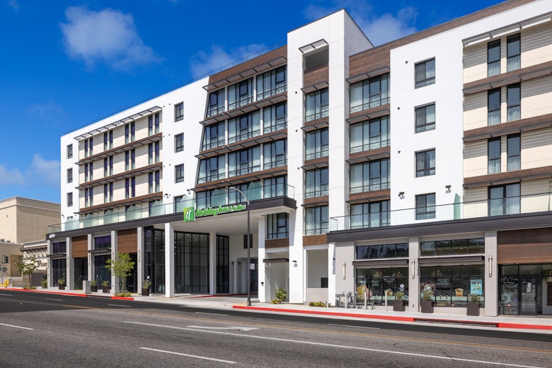 Holiday Inn Hotel and Suites Monterey Park – Los Angeles