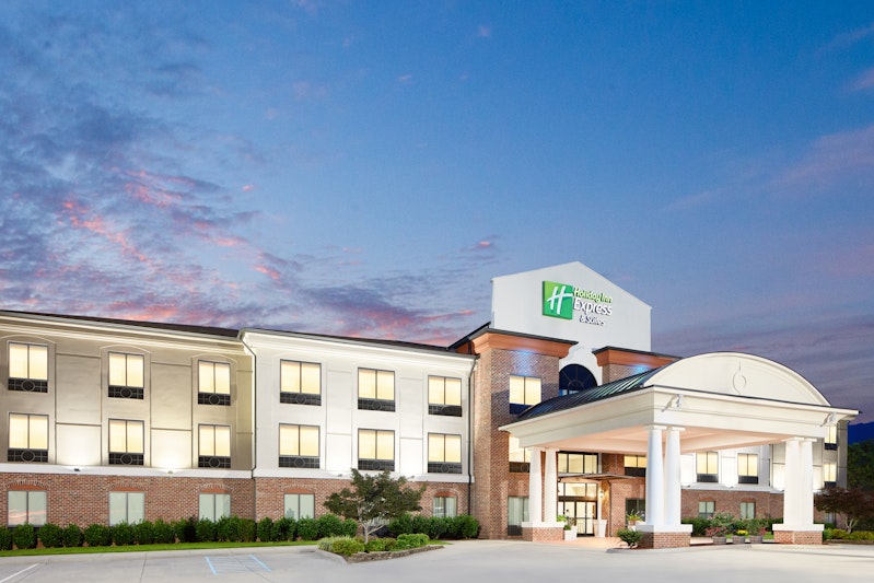 Holiday Inn Exp Stes Salem