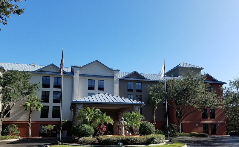 HOLIDAY INN EXPRESS STES SOUTH