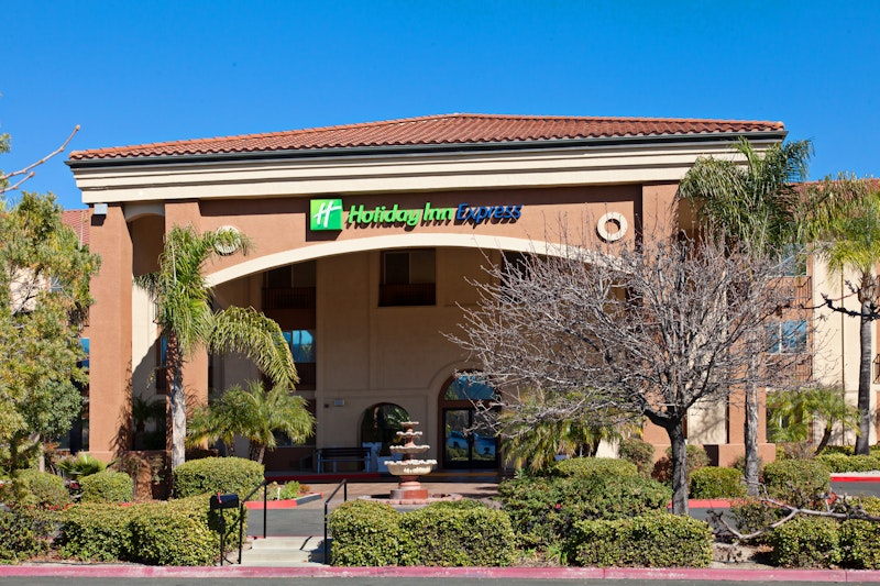 HOLIDAY INN EXPRESS TEMECULA