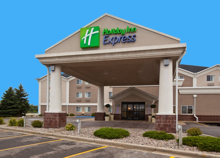 HOLIDAY INN EXPRESS JAMESTOWN