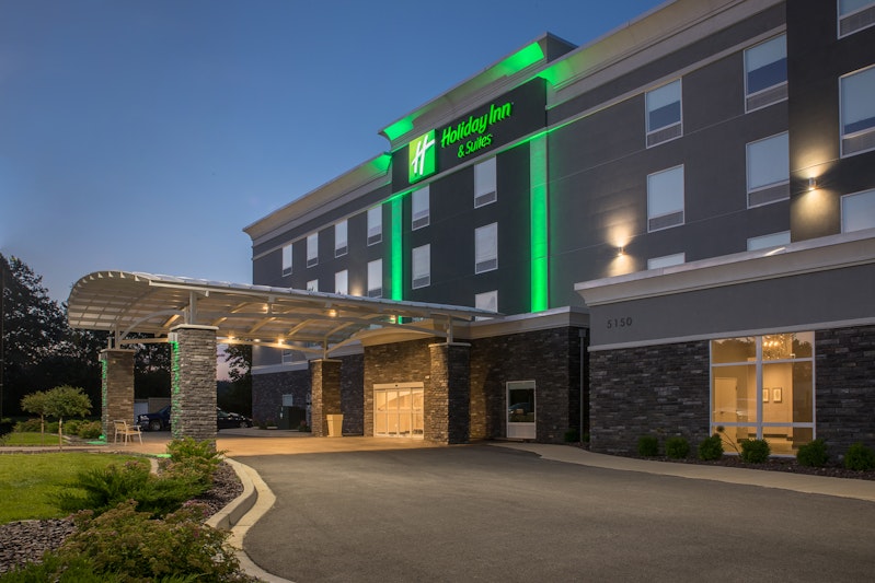 Holiday Inn Hotel and Suites Decatur