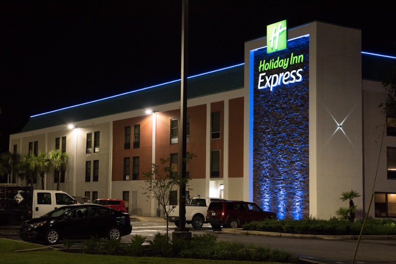 HOLIDAY INN EXPRESS MOSS POINT