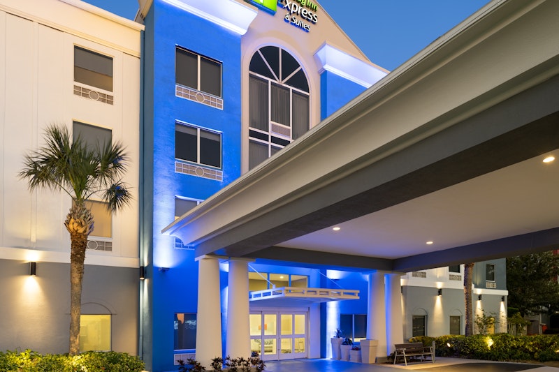 HOLIDAY INN EXP STES I-275