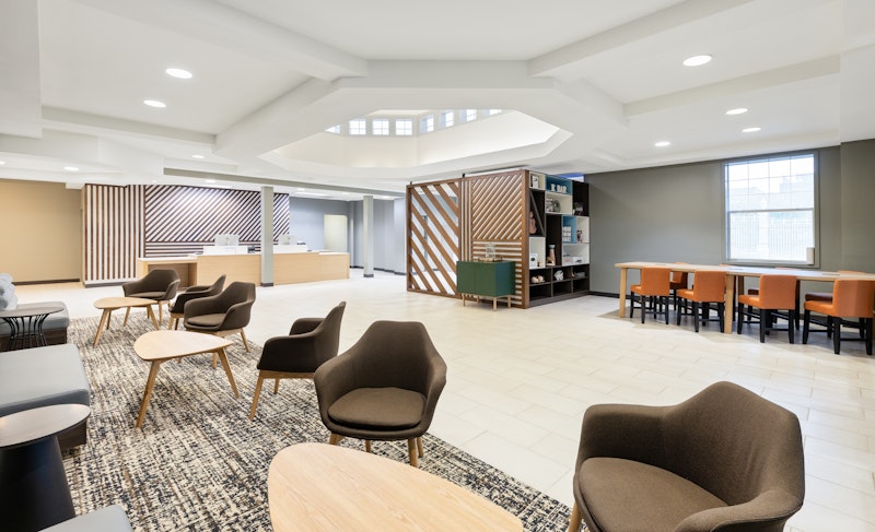 HOLIDAY INN REDDING