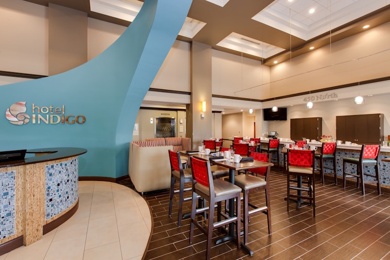 HOTEL INDIGO VERNON HILLS