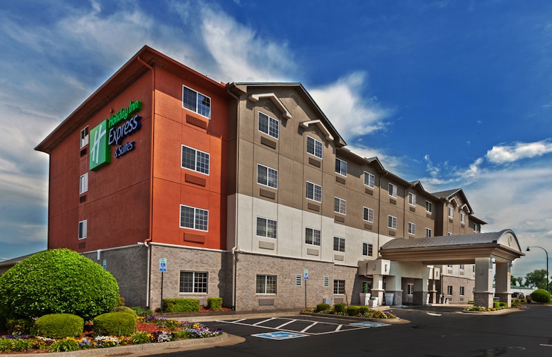 HOLIDAY INN EXP STES JENKS