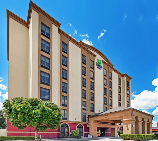 HOLIDAY INN EXP STES MEMORIAL