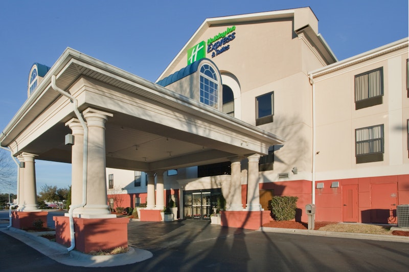 HOLIDAY INN EXPSTES LAURINBURG