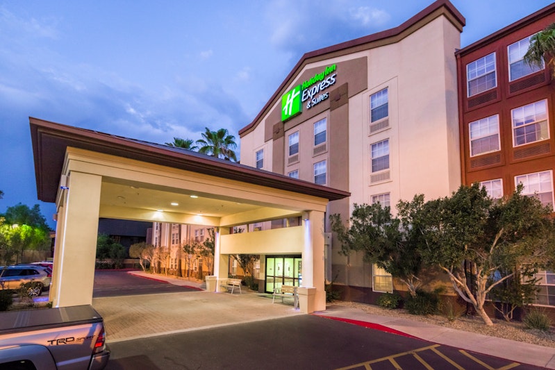HOLIDAY INN EXPSTES ARPRT-UNIV