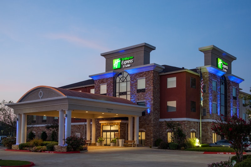 HOLIDAY INN EXP STES TEXARKANA