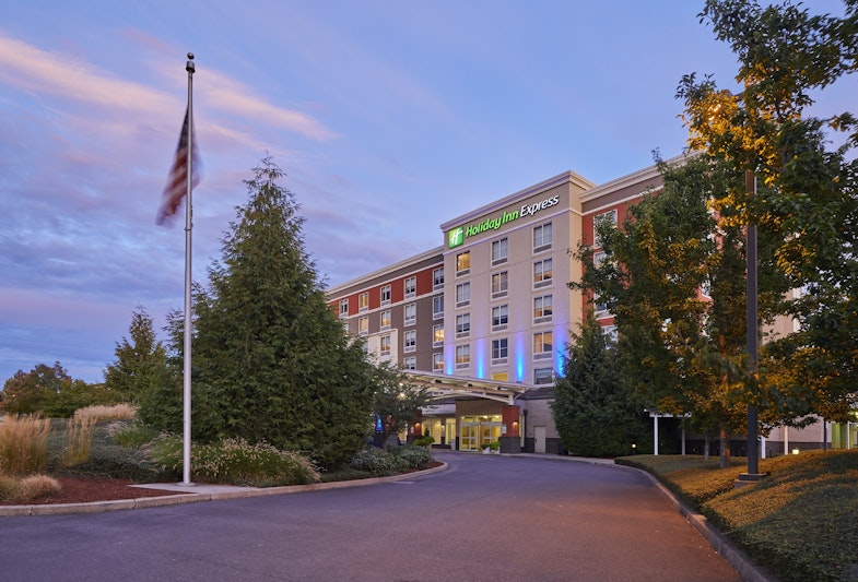 HOLIDAY INN EUGENE NE