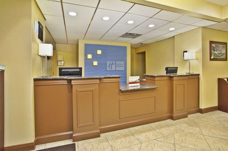 HOLIDAY INN EXP STE HARRINGTON