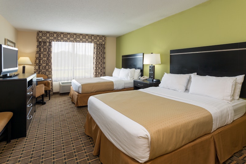 HOLIDAY INN STATESBORO