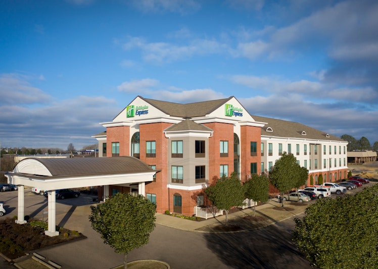 HOLIDAY INN EXP STES OLIVE BR