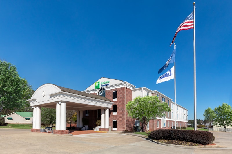 HOLIDAY INN EXPRESS MINDEN