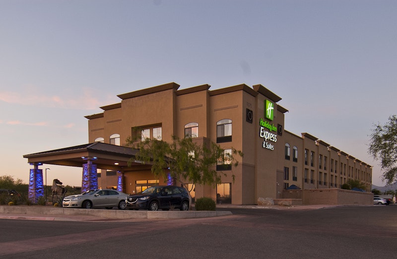 TUCSON ORO VALLEY