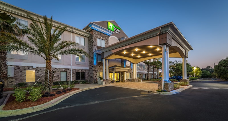 HOLIDAY INN EXP STES BLNT ISLD