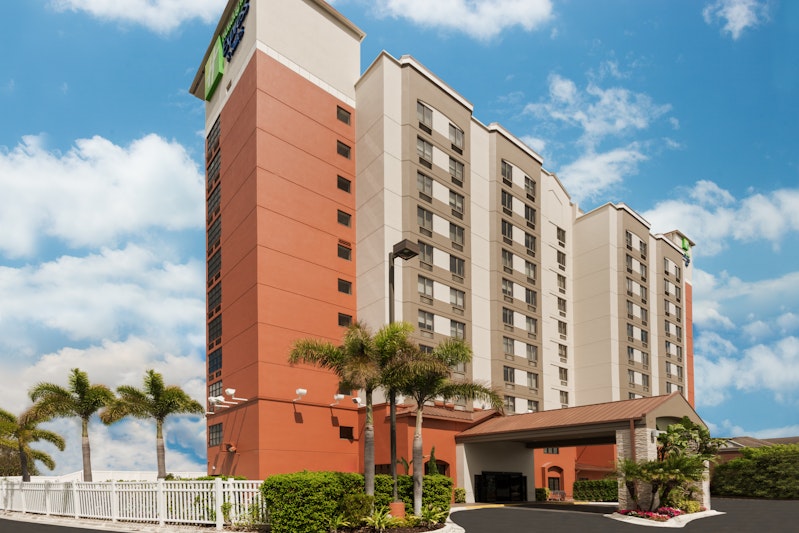 HOLIDAY INN EXP UNIVERSAL-ORL