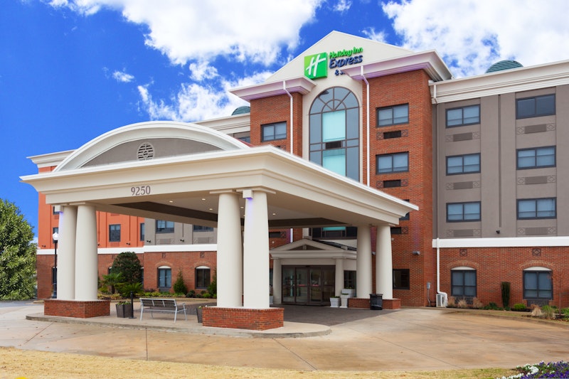 HOLIDAY INN EXP STE BOYDCOOPER