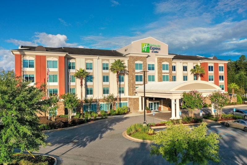 HOLIDAY INN EXP STES SARALAND