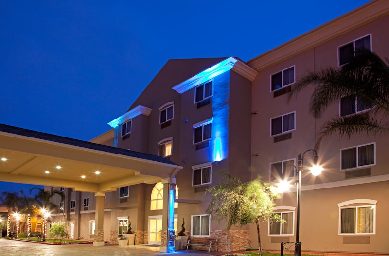 HOLIDAY INN EXP STES APT HAWTH