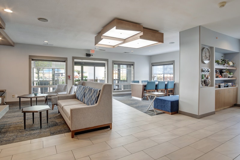 Holiday Inn Express PORTLAND EAST – TROUTDALE