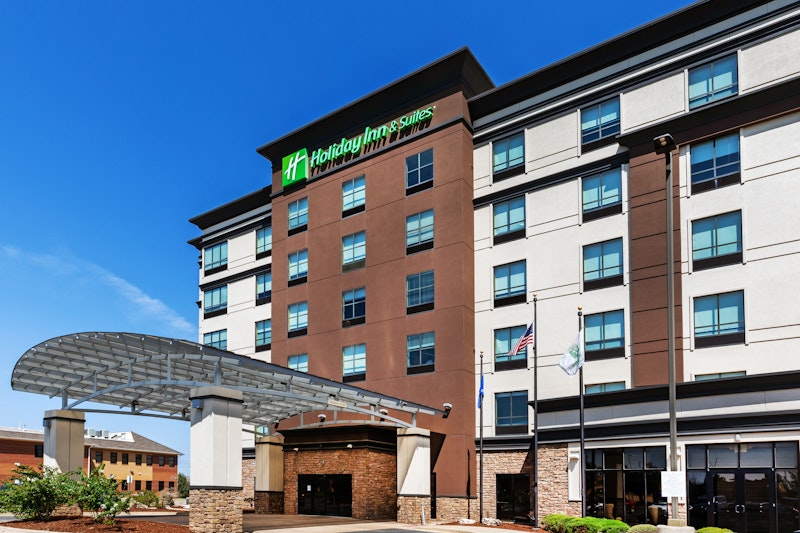 HOLIDAY INN TULSA SOUTH